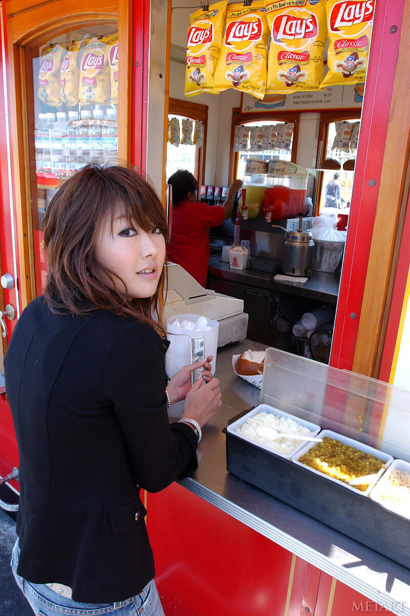 Олеся, 23 года, 1 размер груди